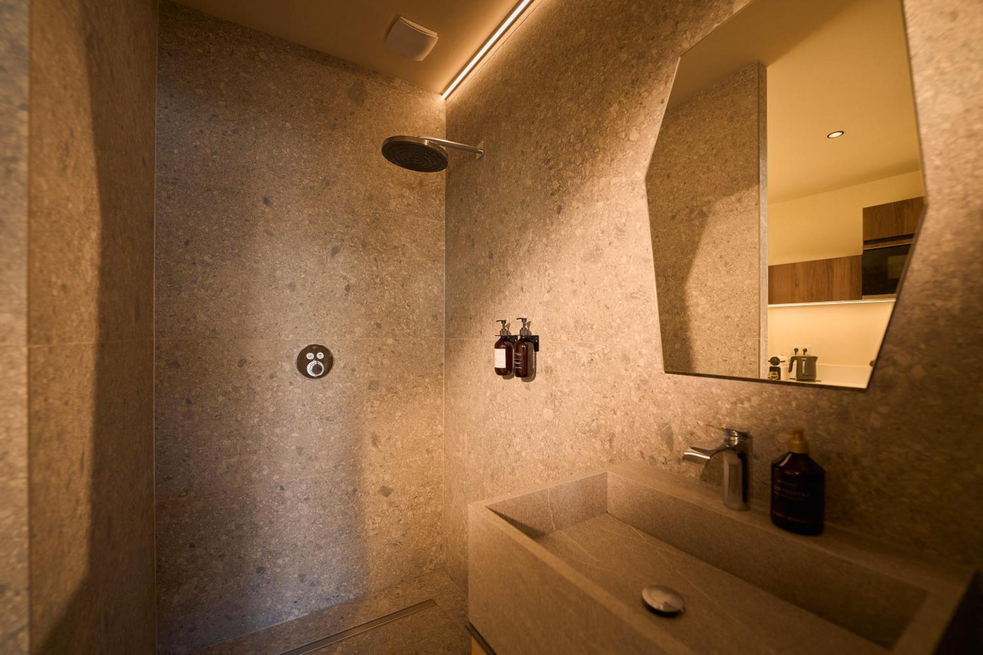 Suite Atypique - Jacuzzi Privatif En Centre Ville De Cognac Buitenkant foto